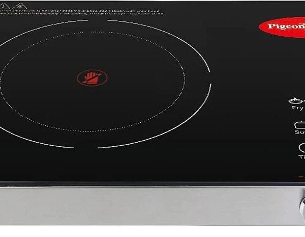 Pigeon Radiant Infrared Cooktop 2200 Watt, Compatable for all cooking utensils, Black, Touch Panel